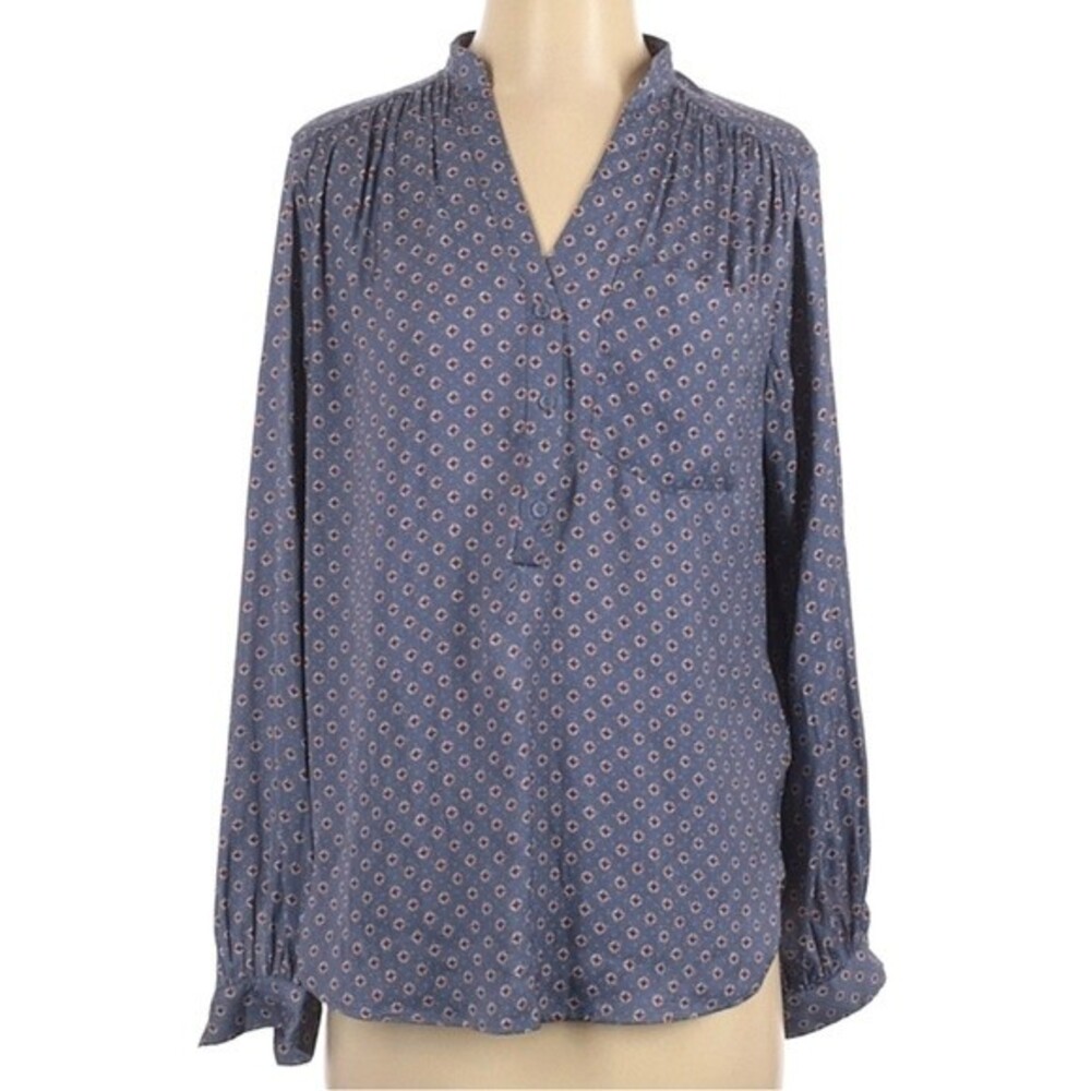 H&M long sleeve V-neck diamond print blouse top size 4